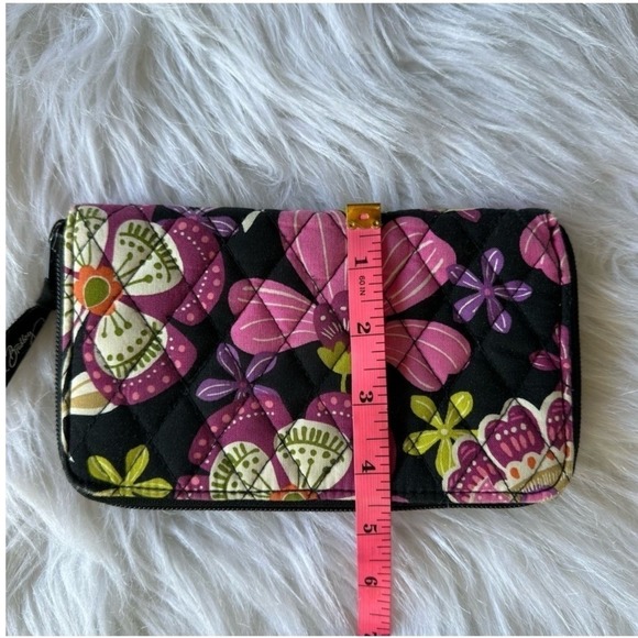 Vera Bradley Wallet Coin Purse Quilted Floral Zip Around Black Pink Green Zip - Picture 11 of 12